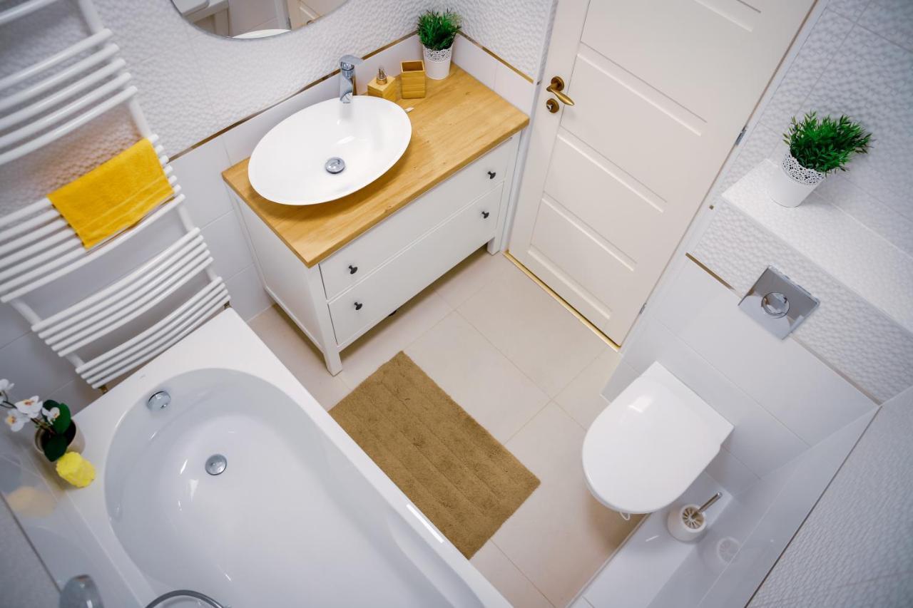 Cozy Apartment In The Downtown Győr Extérieur photo